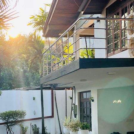 Ocean Beauty Guest House نيجومبو المظهر الخارجي الصورة